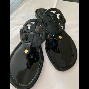 Tory Burch black sandals size 8.5 almost new